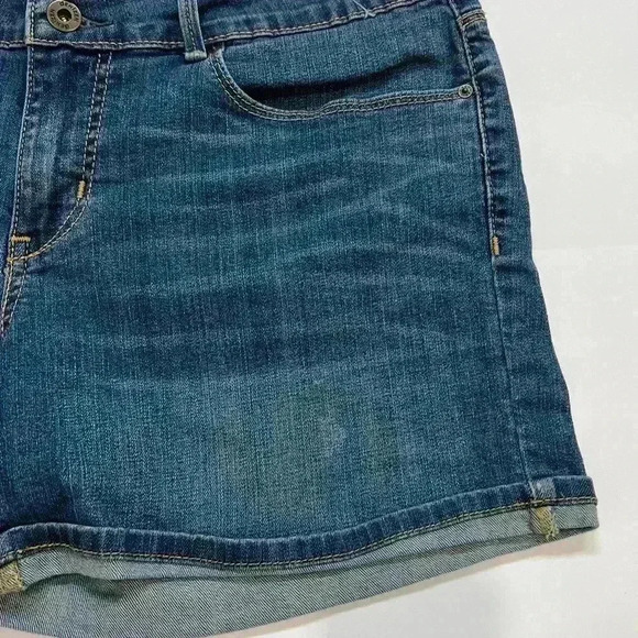 Denizen By Levi Womens Rolled Denim Jeans Size 12 - Picture 2 of 8